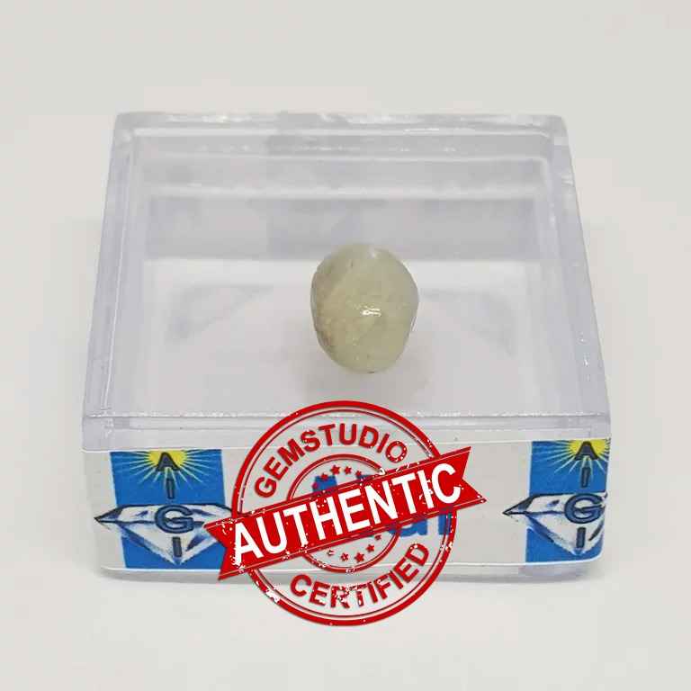 Cat’s Eye Gemstone – Lehsunia Gemstone